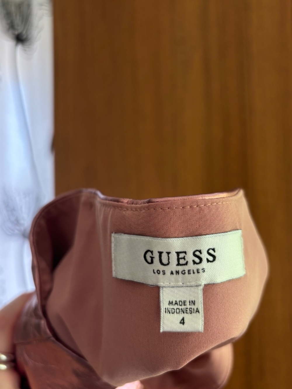 GUESS NWT Metallic Rose Gold Faux Leather Mini Skirt Size 4 - Picture 9 of 10